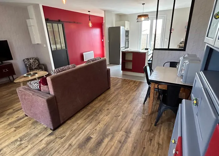 Vintage 63 Le Hameau 1936 Ferienhaus Cherveux